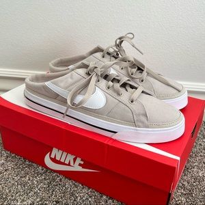 NEW Nike Court Legacy Mules